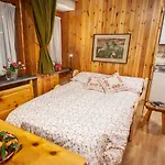 Apartment Casa-chalet, In Centro A Courmayeur! *