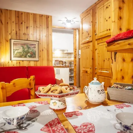 Casa-chalet, In Centro A Courmayeur! *
